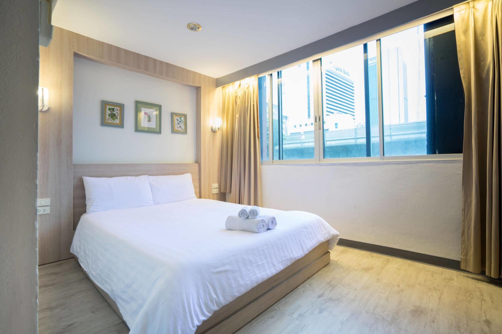 Oyo 437 Hostel Na Nara 曼谷 外观 照片