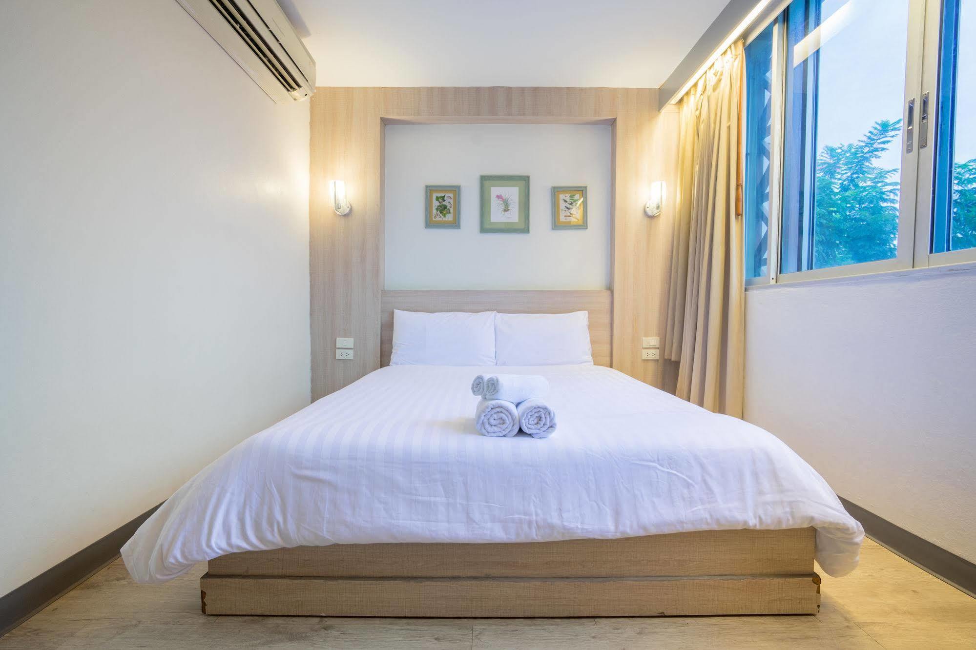 Oyo 437 Hostel Na Nara 曼谷 外观 照片