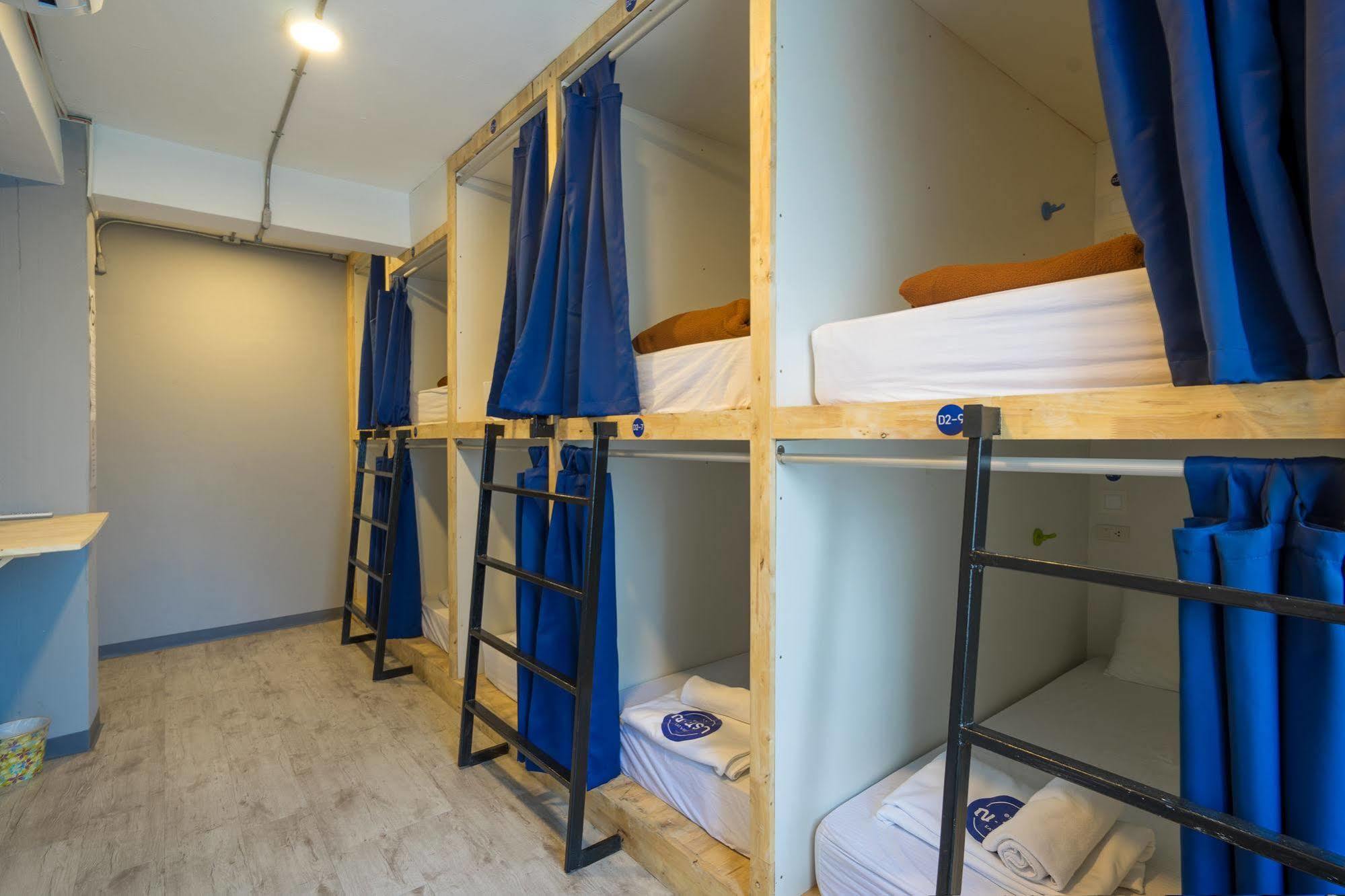 Oyo 437 Hostel Na Nara 曼谷 外观 照片