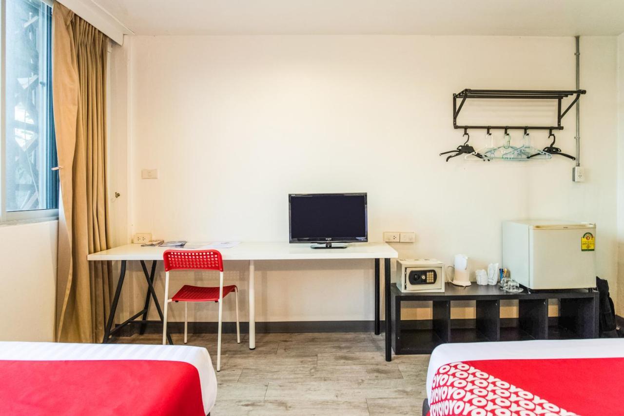 Oyo 437 Hostel Na Nara 曼谷 外观 照片